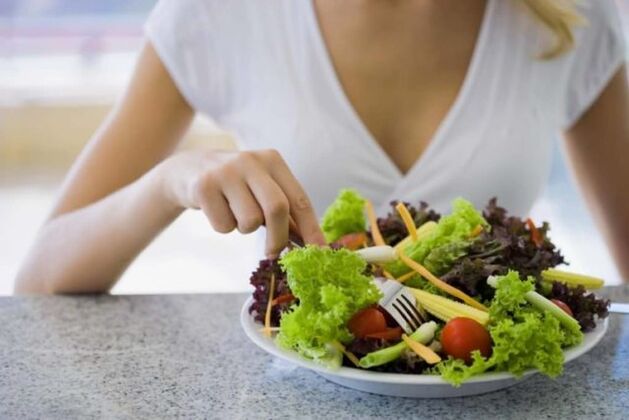 makanan berasingan pada kegemaran diet